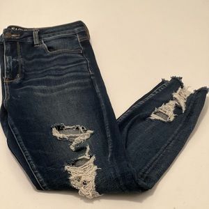 AEO distressed dark wash super hi-rise jegging 32 in wait 27 inseam stretchy